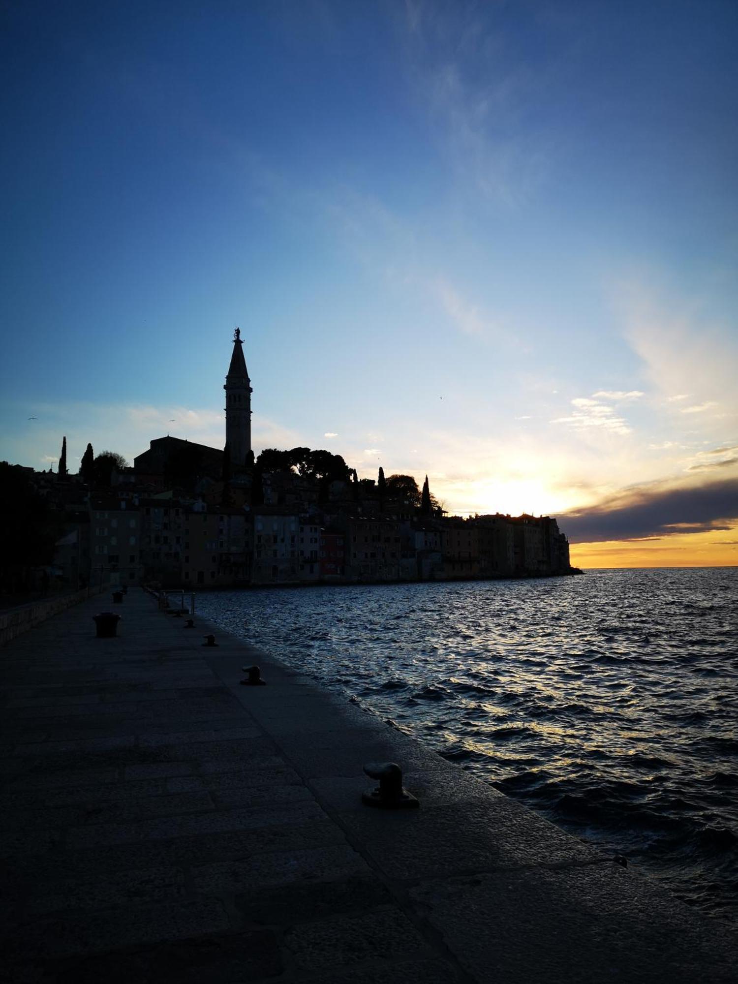 Apartment Michaela 4-Sterne & Parking Rovinj Exterior photo